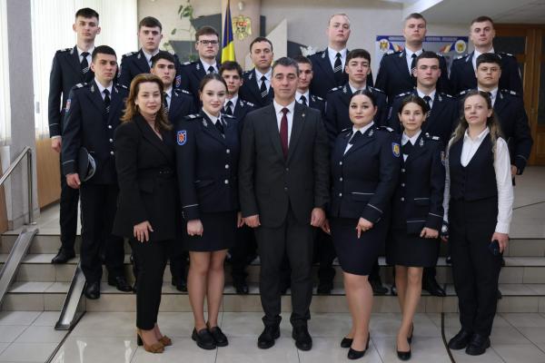 Experiență practică pentru studenți în domeniul combaterii corupției