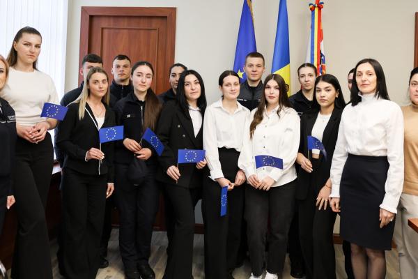 Perspective studențești asupra rolului Uniunii Europene în plan mondial