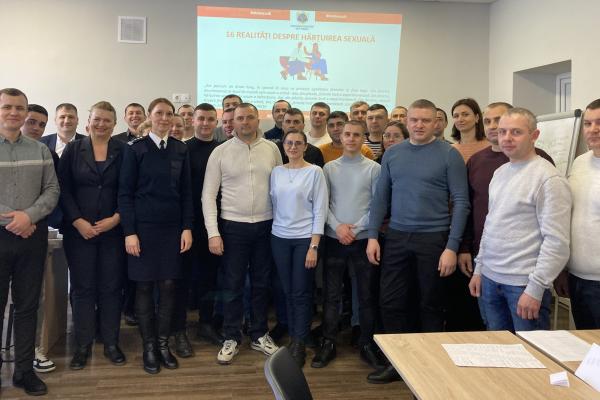 Sesiune de instruire privind prevenirea discriminării și hărțuirii sexuale