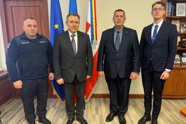 SELEC și Academia „Ștefan cel Mare”: schimb de expertiză pentru combaterea criminalității transfrontaliere
