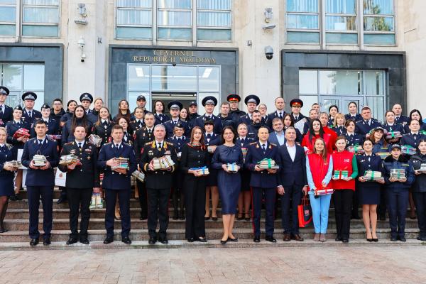 O carte pentru fiecare copil: Academia „Ștefan cel Mare” se alătură inițiativei guvernamentale