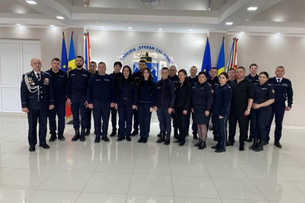 Curs de formare profesională privind fenomenul violenței în familie, organizat la Academia „Ștefan cel Mare”