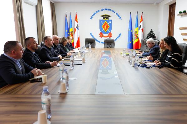 Vizită de lucru a experţilor internaţionali