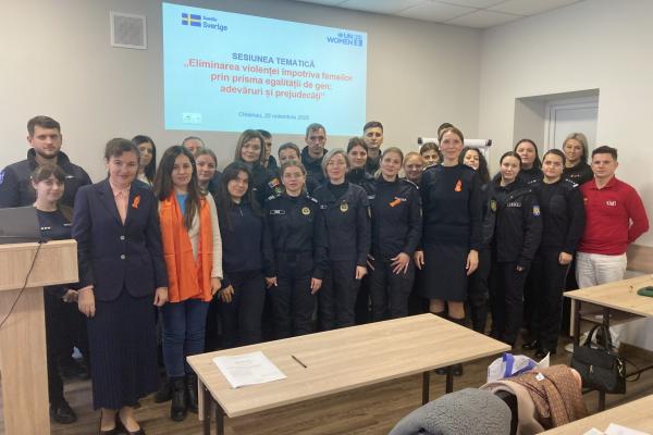 Formare continuă în contextul Campaniei ONU „16 zile de activism împotriva violenței în bază de gen”