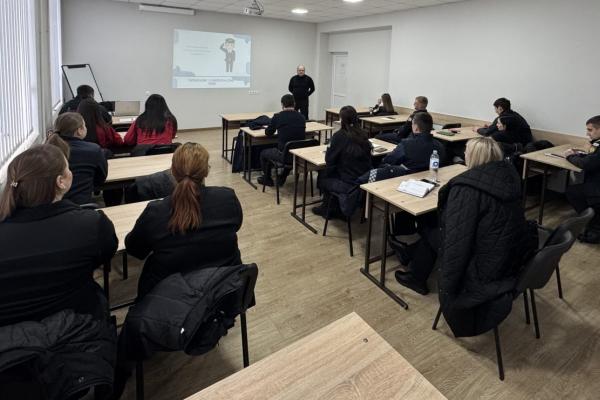 Angajați ai MAI, instruiți în domeniul comunicării profesionale