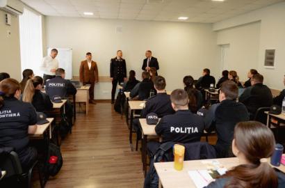 Noi ofițeri pregătiți pentru misiuni profesionale imaginea 6