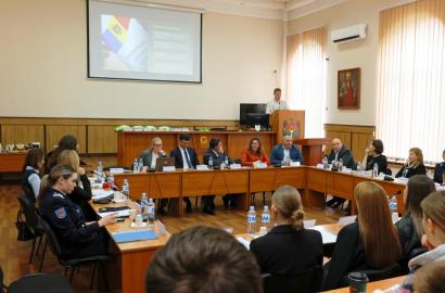 Masa rotundă studențească dedicată protecției mediului, organizată la Academia „Ștefan cel Mare” imaginea 10