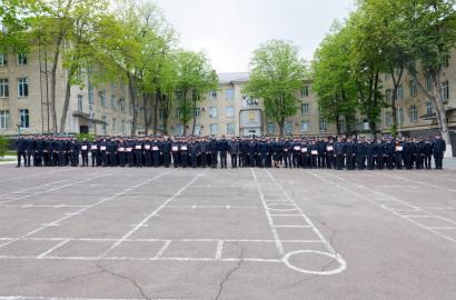 Pregătirea practică a viitorilor specialiști evaluată în cadrul unui concurs militaro-patriotic imagine 12