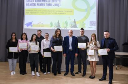 Participarea studenților Academiei „Ștefan cel Mare” la Școala Academică a Educației de Mediu imagine 1