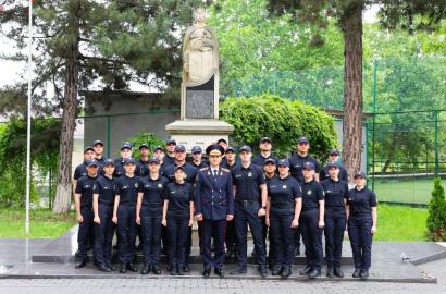Noua promoție de ofițeri și subofițeri a depus Jurământul solemn imaginea 10