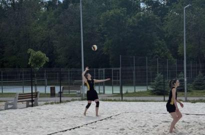 Participarea Academiei „Ștefan cel Mare” la proba de volei pe plajă din cadrul Universiadei Republicane 2026 imaginea 4