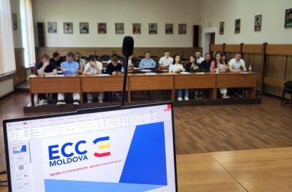 Studenții Academiei „Ștefan cel Mare” a MAI au participat la o lecție publică privind drepturile consumatorilor imaginea 5
