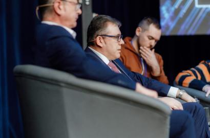 Securitate Cibernetică și Inteligență Artificială: Noi provocări juridice și perspective de reziliență imaginea 3