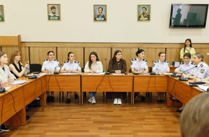 Sesiunea științifică studențească dedicată provocărilor actuale în urmărirea penală și expertiza judiciară imaginea 7