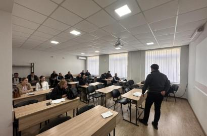 Formare profesională continuă pentru angajații subdiviziunilor detenție și escortă imagine 4
