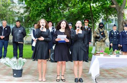Memoria eroilor este temelia unei societăți demne imagine 2