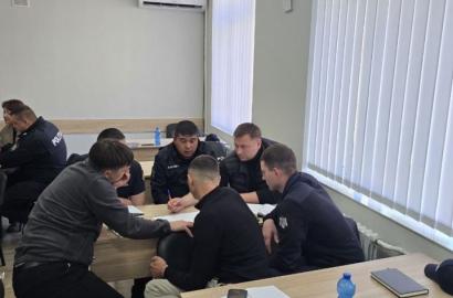 Formare profesională continuă pentru angajații subdiviziunilor detenție și escortă imagine 3