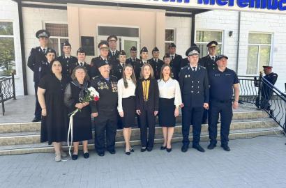 Respectul pentru eroi nu se exprimă doar prin cuvinte, ci prin memoria vie pe care o păstrăm generațiilor viitoare imagine 9
