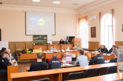 Instruiri cu reprezentanţii INTERPOL imaginea 16
