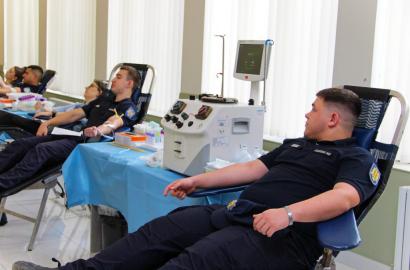 Campania „MAI donează, MAI salvează!” a debutat la Academia „Ștefan cel Mare”, cu implicarea activă a angajaților MAI imaginea 3