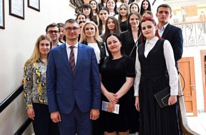 Viitorii juriști în dialog cu profesioniști ai sistemului de justiție imaginea 9
