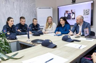 Vizite de informare și cooperare între MAI și organizațiile societății civile imagine 5