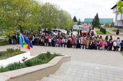 Eroii nu sunt uitați: activități de comemorare în școlile din Republica Moldova imagine 16
