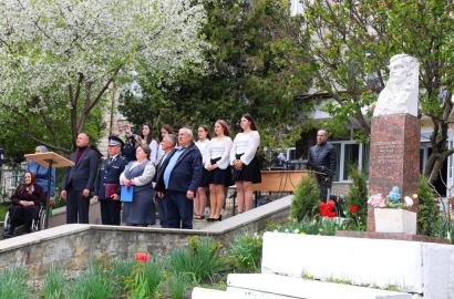 Eroii nu sunt uitați: activități de comemorare în școlile din Republica Moldova imagine 17