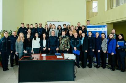 Rezoluția 1325, în focus la Ungheni: perspective și politici pentru sectorul de securitate imagine 10