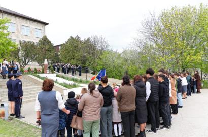Eroii nu sunt uitați: activități de comemorare în școlile din Republica Moldova imagine 8