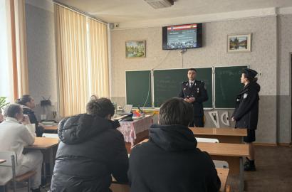 Academia „Ștefan cel Mare” a MAI a dat startul vizitelor de informare în liceele din țară imagine 5