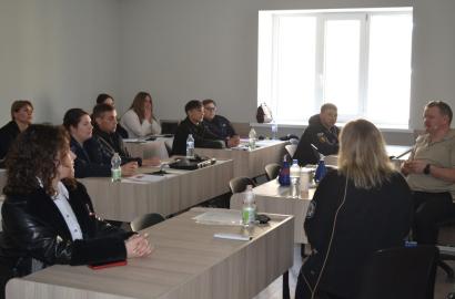 Instruiri specializate în domeniul colectării urmelor biologice (ADN) la locul fapte imagine 10