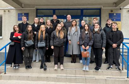 Studenții Academiei „Ștefan cel Mare” au explorat activitatea Laboratorului de Referință de Mediu imagine 6