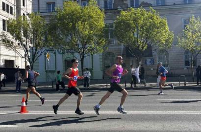Cadrele didactice și studenții Academiei „Ștefan cel Mare” câștigătorii competiției Chișinău OM Half Marathon 2026 imagine 4