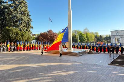 Ziua Drapelului de Stat al Republicii Moldova, marcată de Academia „Ștefan cel Mare” a MAI imagine 19