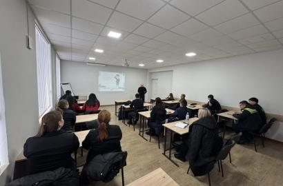 Angajați ai MAI, instruiți în domeniul comunicării profesionale imagine 1