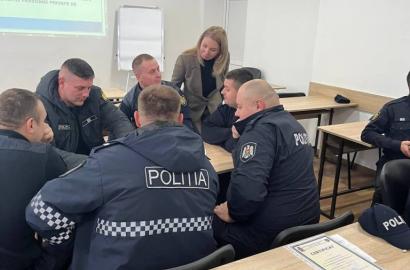 Instruire profesională privind protecția drepturilor persoanelor aflate în custodia Poliției imagine 5