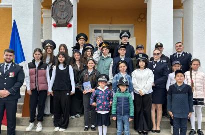 Eroii nu sunt uitați: activități de comemorare în școlile din Republica Moldova imagine 29