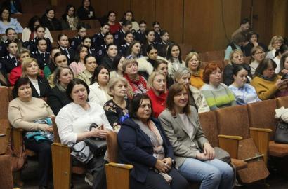Promovarea sănătății femeilor prin educație și prevenție imagine 2