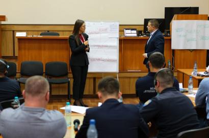 Modernizarea instituțiilor publice: sesiune de instruire privind managementul schimbării imagine 6