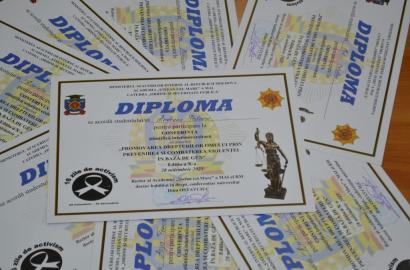 Conferință națională dedicată protecției drepturilor omului imagine 6