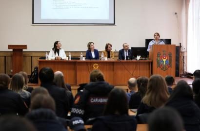 Seminar informativ organizat de MAI cu prilejul Zilei Mondiale de Luptă Împotriva Cancerului imagine 1
