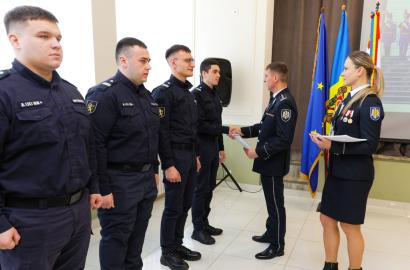 Profesionalism și angajament: absolvirea cursului inițial de formare a subofițerilor de poliție imagine 4