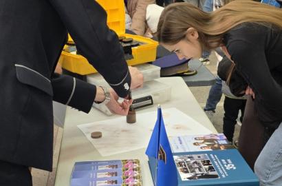 Eveniment educaţional dedicat promovării studiilor şi orientării în carieră imagine 4