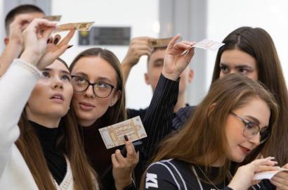 Educație financiară pentru studenți: ediția VII „Drumul banilor” imagine 3
