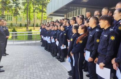 Subofițeri de poliție debutanți, pregătiți pentru integrarea în structurile MAI imagine 2