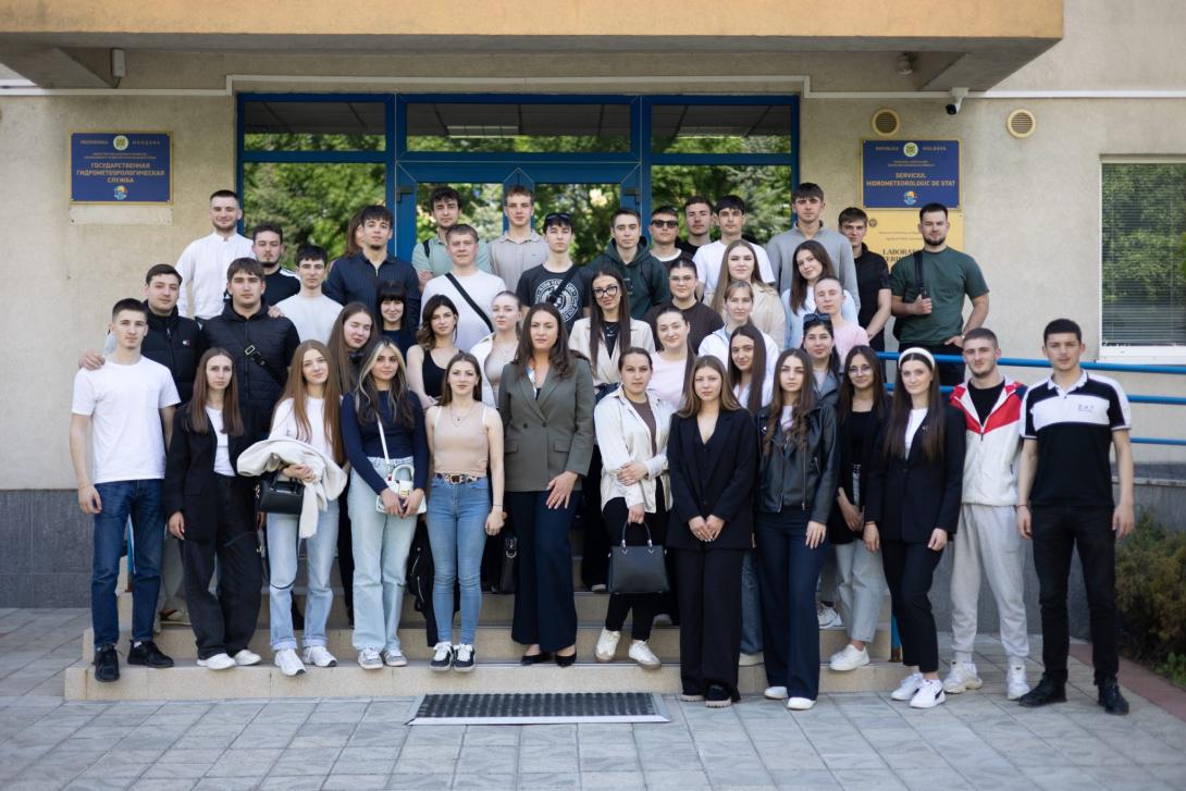 Studenții Academiei „Ștefan cel Mare”, în vizită de studiu la Agenția de Mediu