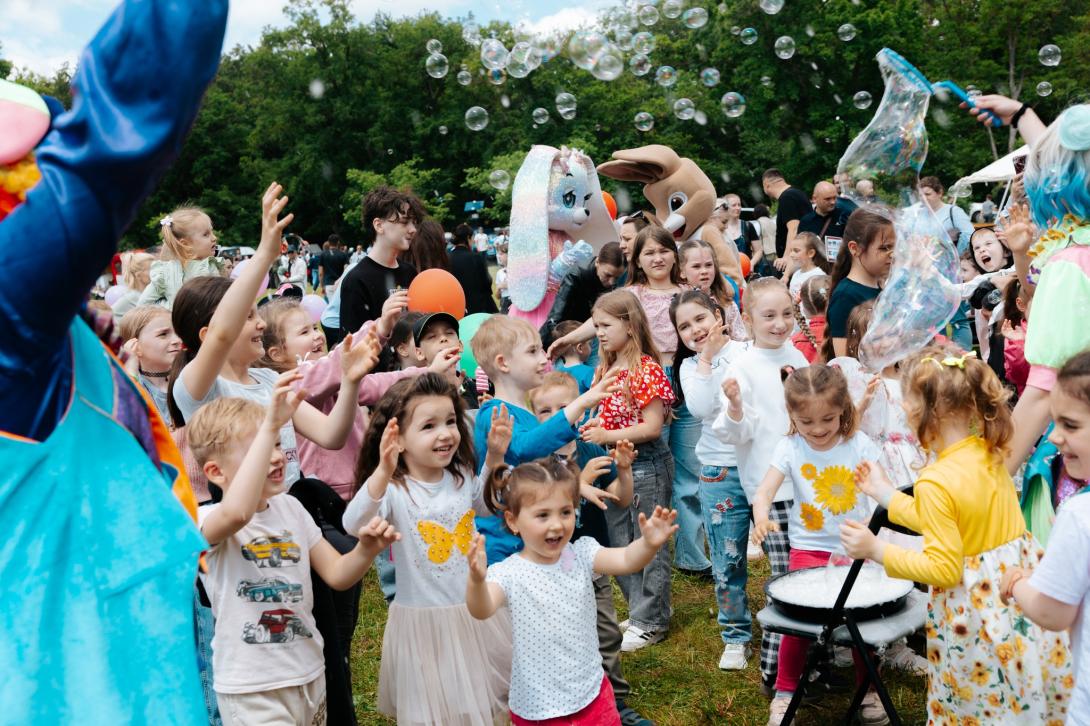 Copilăria, celebrată alături de Academia „Ștefan cel Mare”