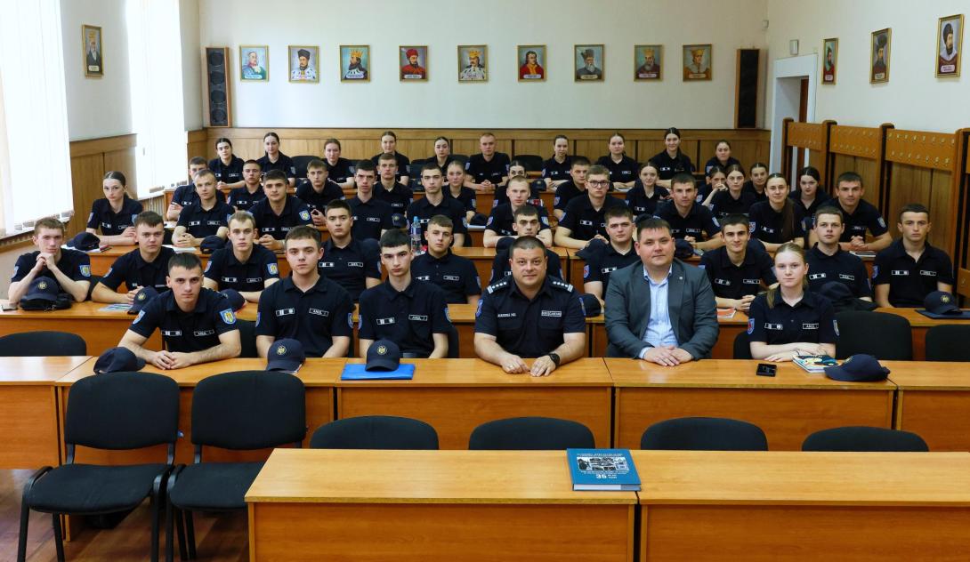 Absolventul lunii: Dumitru Vleju, carieră și leadership în justiție