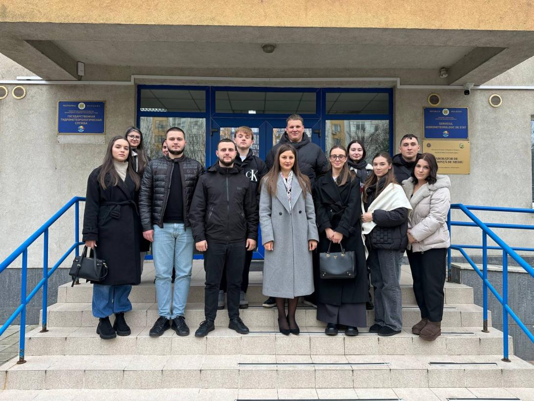 Studenții Academiei „Ștefan cel Mare” au explorat activitatea Laboratorului de Referință de Mediu